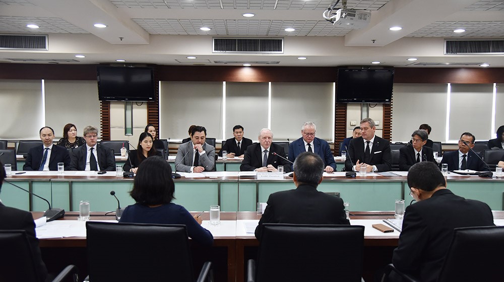 Consultative Meeting with Department of Trade Negotiations Director General Consultative Meeting with Department of Trade Negotiations Director General