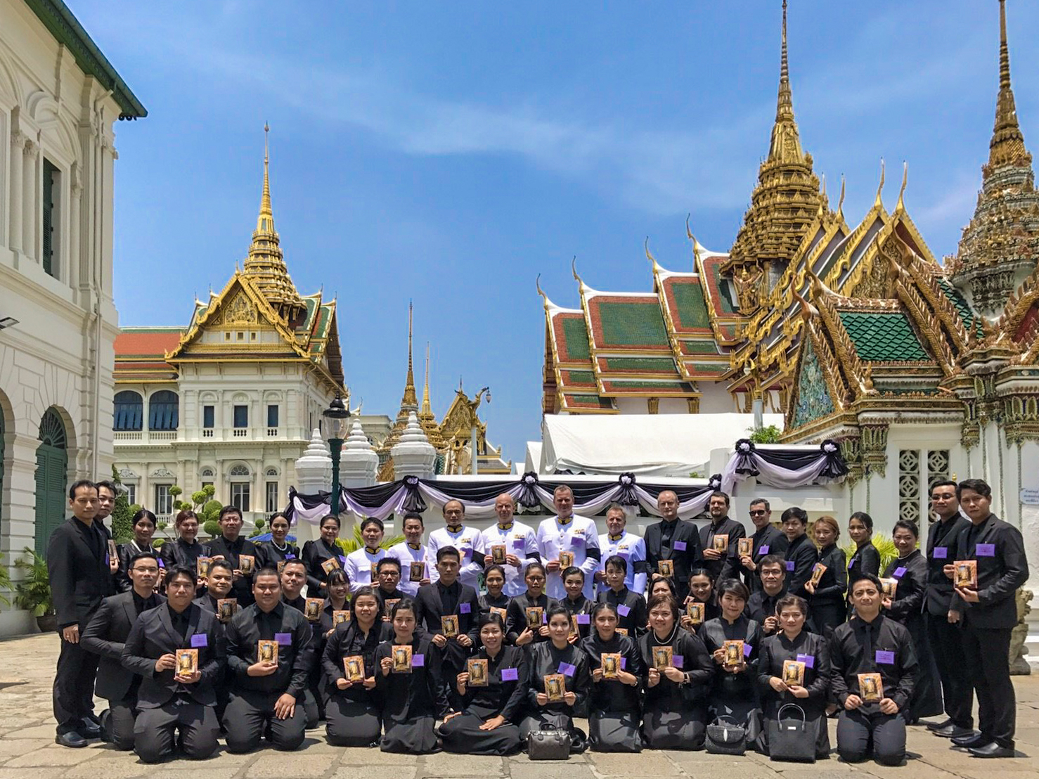 The world’s largest jewellery manufacturer, PANDORA Production, co-hosts the royal funeral of the late monarch The world’s largest jewellery manufacturer, PANDORA Production, co-hosts the royal funeral of the late monarch